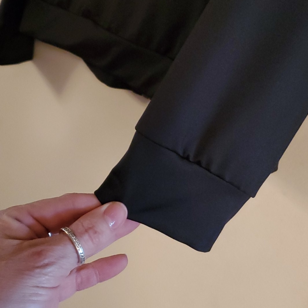 Black Adidas athletic jacket - Picture 9 of 15